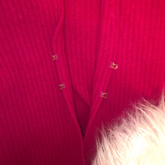 Just in SALE New with tag Twiggy fuzzy magenta sweater cardigan - Picture 3 of 6